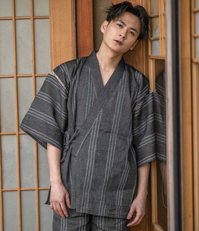 Side view of jinbei pajamas, casual summer kimono for men