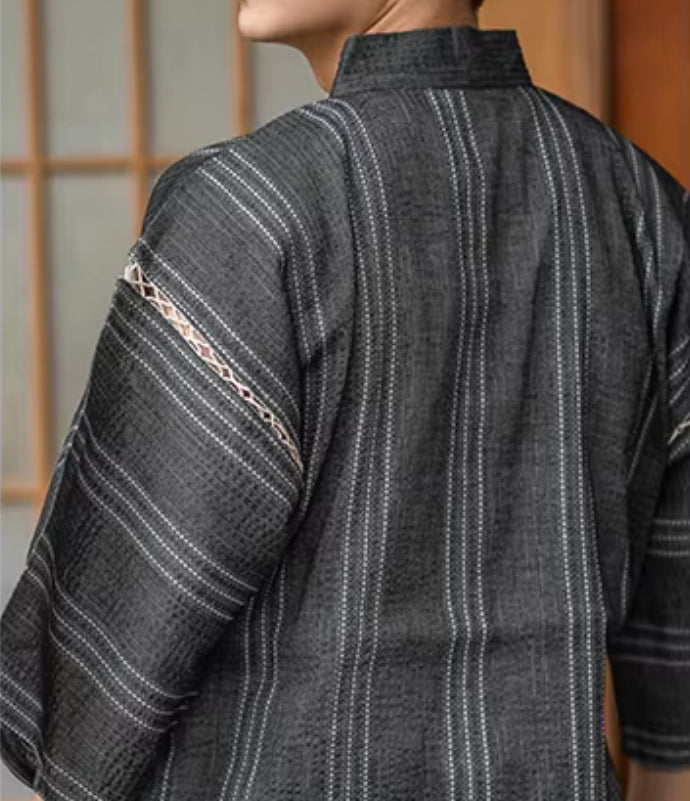 Back detail of striped jinbei clothing, ideal for Japanese summer wear